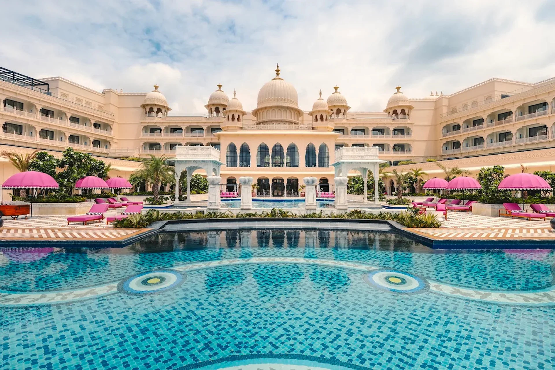 Hotel Bookings